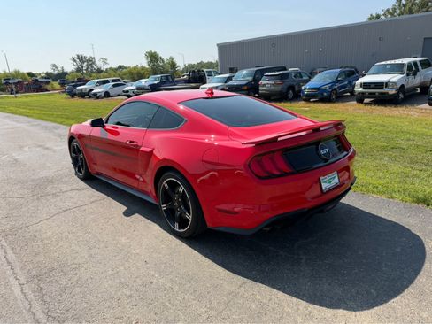 Used 2020 Ford Mustang GT Premium w/ Equipment Group 401A RWD image 7