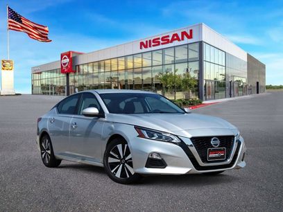 Used 2021 Nissan Altima 2.5 SV