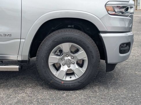 New 2026 RAM 1500 Big Horn AWD/4WD image 13