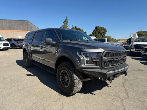 Used 2020 Ford F150 Raptor w/ Equipment Group 802A Luxury AWD/4WD image 7