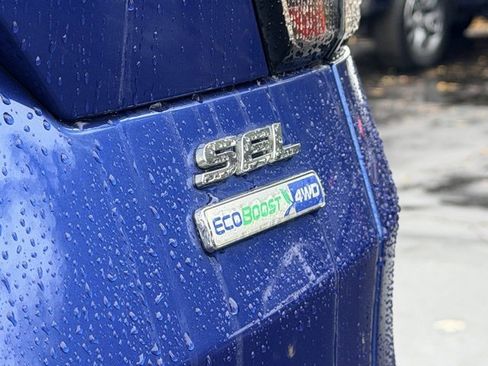 Used 2018 Ford Escape SEL w/ SEL Sport Appearance Package image 26