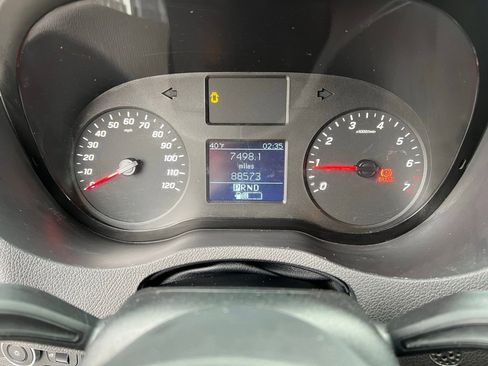 Used 2022 Mercedes-Benz Sprinter 2500 image 13