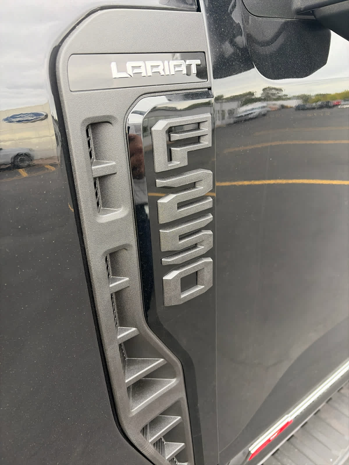 New 2027 Ford F250 Lariat w/ Black Appearance Package AWD/4WD image 5