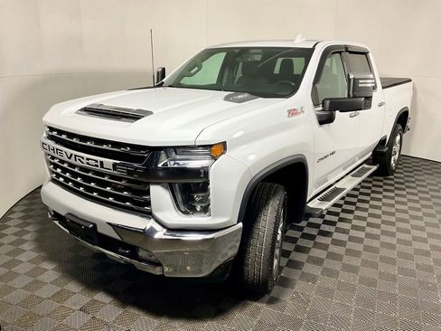 Used 2020 Chevrolet Silverado 2500 LTZ w/ LTZ Convenience Package image 10