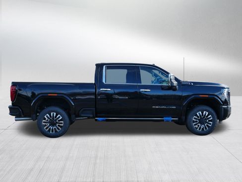 New 2026 GMC Sierra 2500 Denali Ultimate w/ Max Trailering Package image 6
