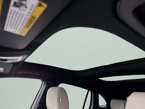 New 2026 Mercedes-Benz GLA 250 GLA 250 image 18