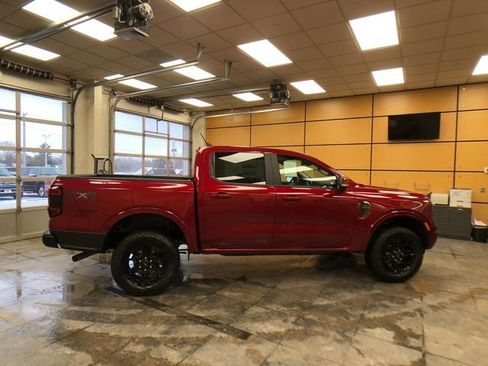 New 2025 Ford Ranger Lariat w/ Black Appearance Package image 8