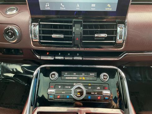 Used 2018 Lincoln Navigator Black Label w/ Cargo Package image 29