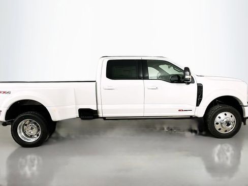 New 2026 Ford F450 Platinum w/ FX4 Off-Road Package image 8