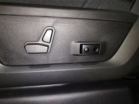 New 2026 RAM 2500 Laramie w/ Night Edition image 18