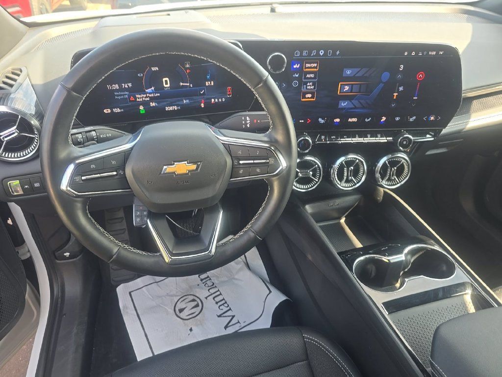 Used 2024 Chevrolet Blazer EV LT AWD/4WD image 3