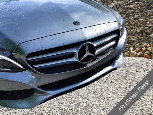 Used 2018 Mercedes-Benz C 300 4MATIC Sedan image 24