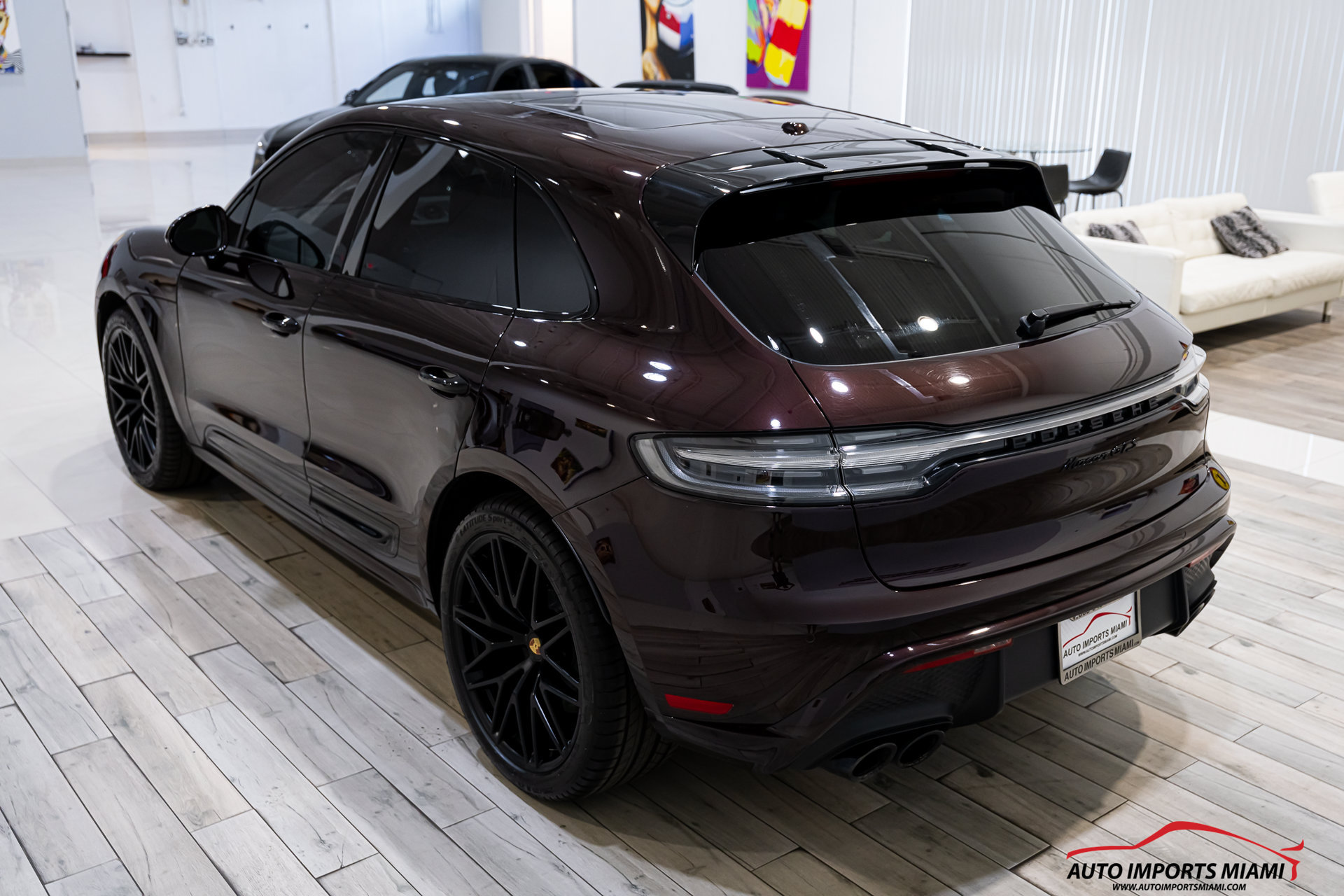 Used 2023 Porsche Macan GTS w/ Sport Chrono Package AWD/4WD image 17
