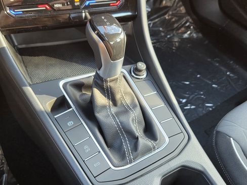 New 2026 Volkswagen Jetta Sport image 9