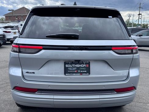 New 2026 Jeep Grand Cherokee Limited AWD/4WD image 5