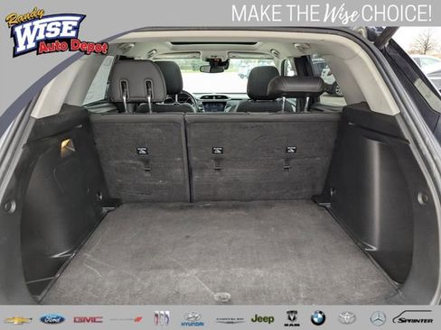 Used 2021 Chevrolet TrailBlazer LT w/ Sun and Liftgate Package image 17