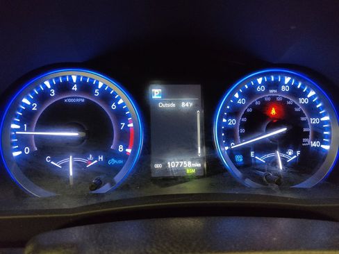Used 2019 Toyota Highlander XLE AWD/4WD image 23