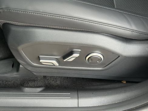 Used 2026 Hyundai Santa Fe SEL FWD image 22