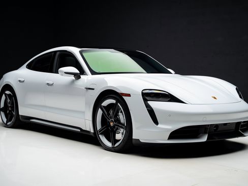 Used 2021 Porsche Taycan Turbo w/ Premium Package image 81