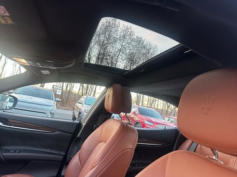 Used 2019 Maserati Ghibli S Q4 image 13