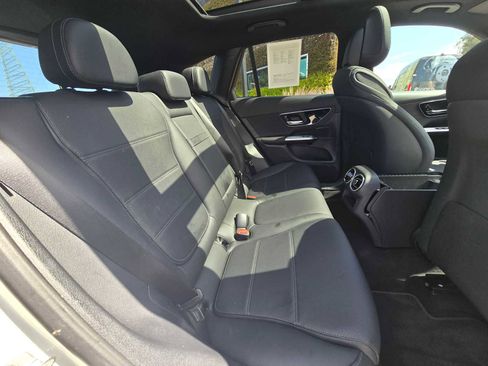 Used 2026 Mercedes-Benz GLC 300 4MATIC image 13