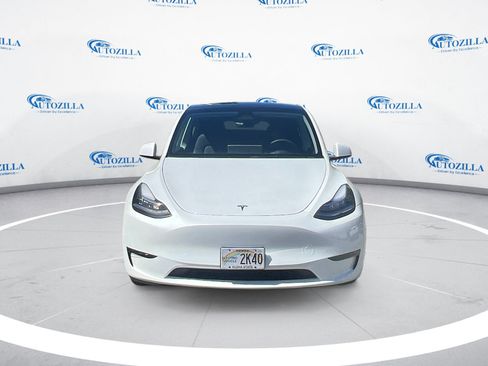 Used 2023 Tesla Model Y AWD image 8