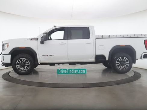 Used 2020 GMC Sierra 3500 AT4 w/ AT4 Premium Package AWD/4WD image 9