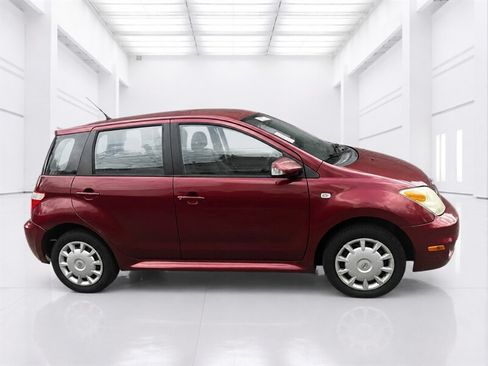 Used 2006 Scion xA FWD image 3