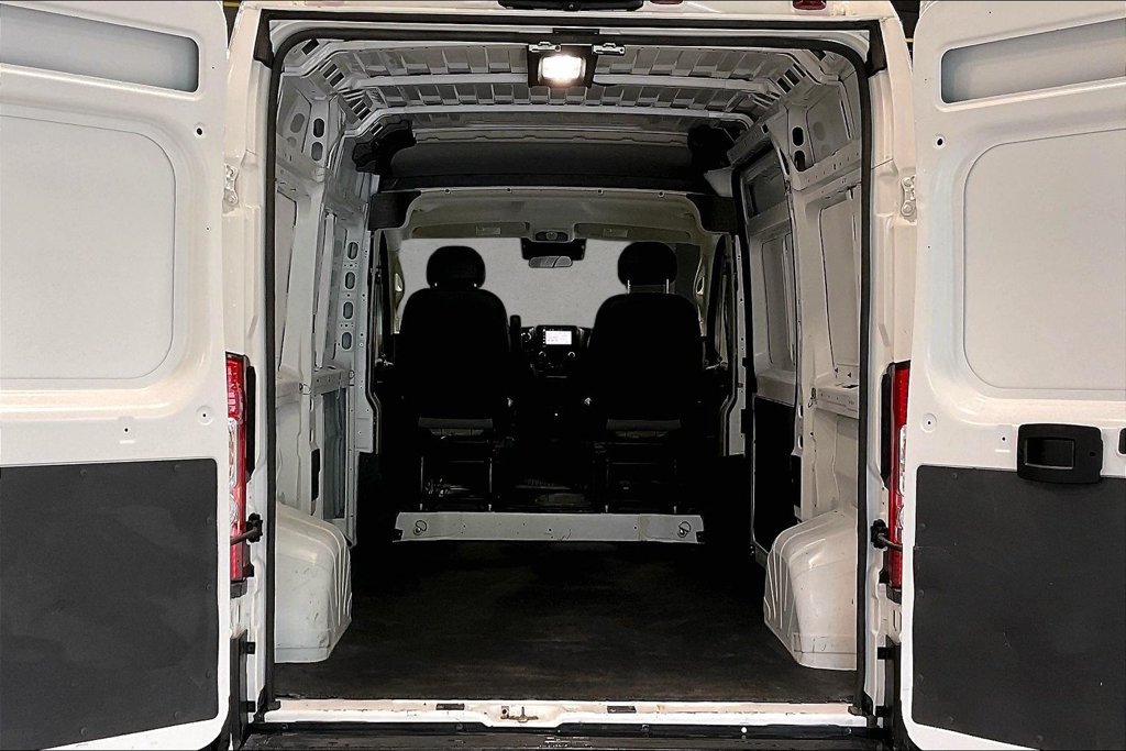 Used 2022 RAM ProMaster 1500 w/ Interior LED Lighting Group FWD image 5