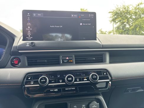 New 2026 Honda Pilot Sport image 25