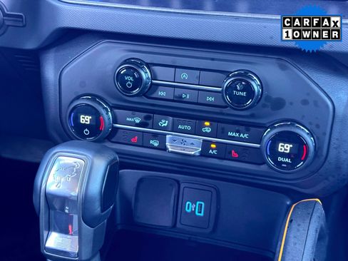 Used 2024 Ford Bronco Badlands image 26