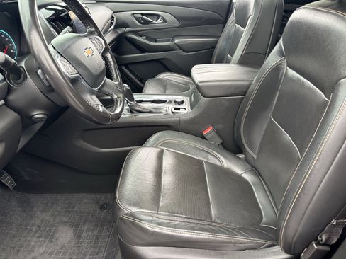 Used 2020 Chevrolet Traverse Premier w/ LPO, Floor Liner Package image 17