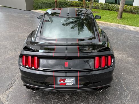 Used 2017 Ford Mustang Shelby GT350R w/ GT350R Equipment Group 920A RWD image 18