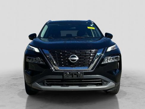 Certified 2023 Nissan Rogue SV w/ SV Premium B Package AWD/4WD image 8
