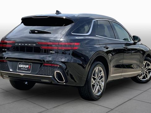 Used 2025 Genesis GV70 2.5T AWD/4WD image 13