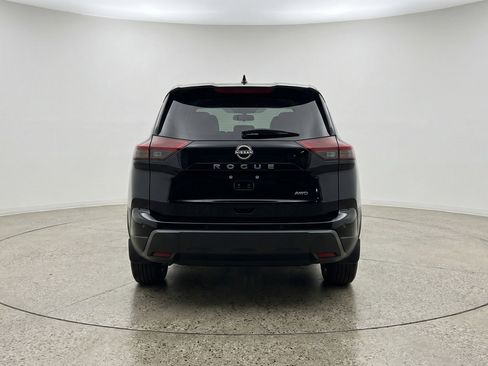 Used 2025 Nissan Rogue SV image 7