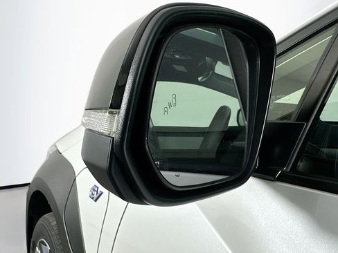 Used 2023 Subaru Solterra AWD image 16