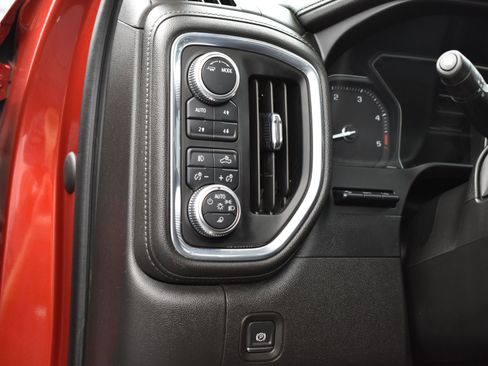 Used 2021 GMC Sierra 3500 Denali w/ Denali Ultimate Package image 22