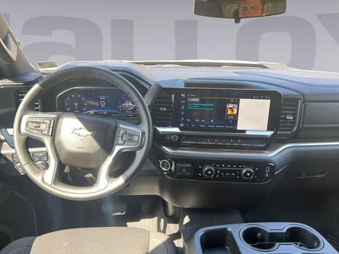 Certified 2025 Chevrolet Silverado 2500 LT AWD/4WD image 12