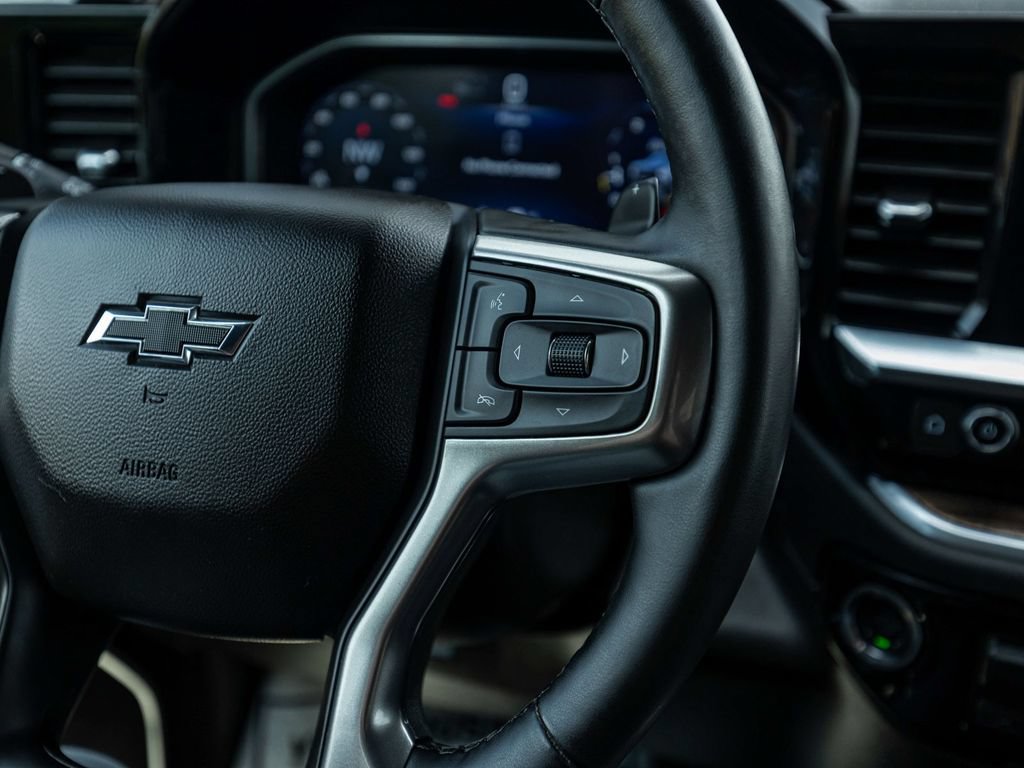 Used 2026 Chevrolet Silverado 1500 LT Trail Boss w/ LT Trail Boss Premium Package AWD/4WD image 26