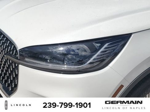 New 2025 Lincoln Aviator 2WD w/ Equipment Group 101A image 14