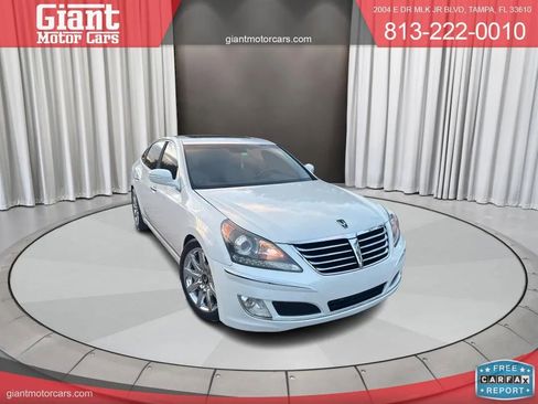 Used 2012 Hyundai Equus Signature RWD image 3