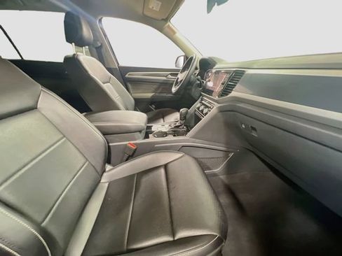 Used 2021 Volkswagen Atlas SEL R-Line FWD image 31
