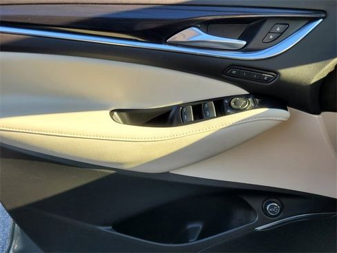 Used 2023 Buick Enclave Premium w/ Experience Buick Package image 35