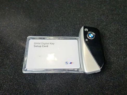 Used 2026 BMW 740i w/ Premium Package RWD image 66