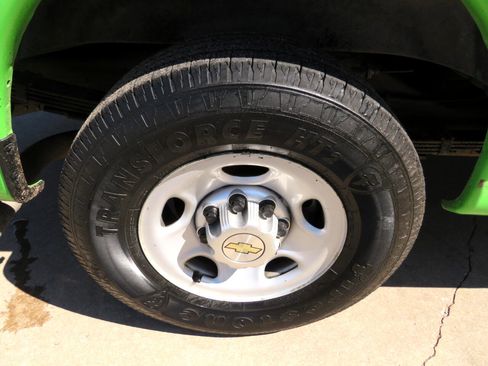 Used 2013 Chevrolet Express 3500 3500 Cargo Extended image 21