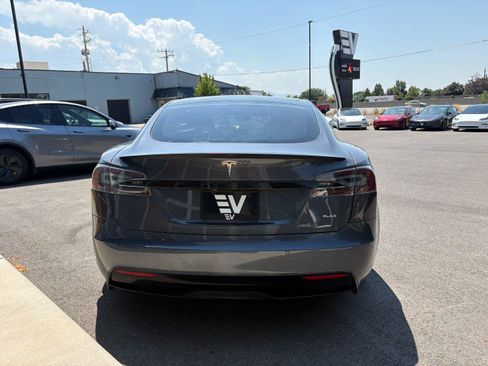 Used 2022 Tesla Model S Plaid AWD/4WD image 7