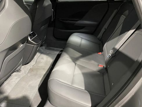 Used 2024 Lucid Air Pure image 9