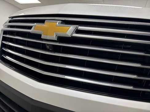 Used 2023 Chevrolet Traverse Premier w/ LPO, Floor Liner Package image 21