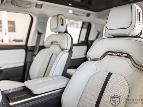 Used 2024 Rivian R1S Adventure image 19